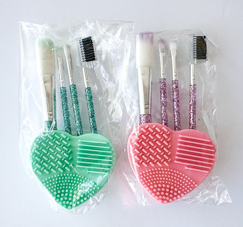 4 Piece Brush Set w/ Brush Cleaning Tool